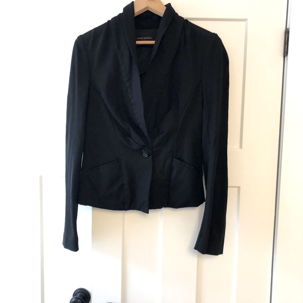 Stretchy Blazer